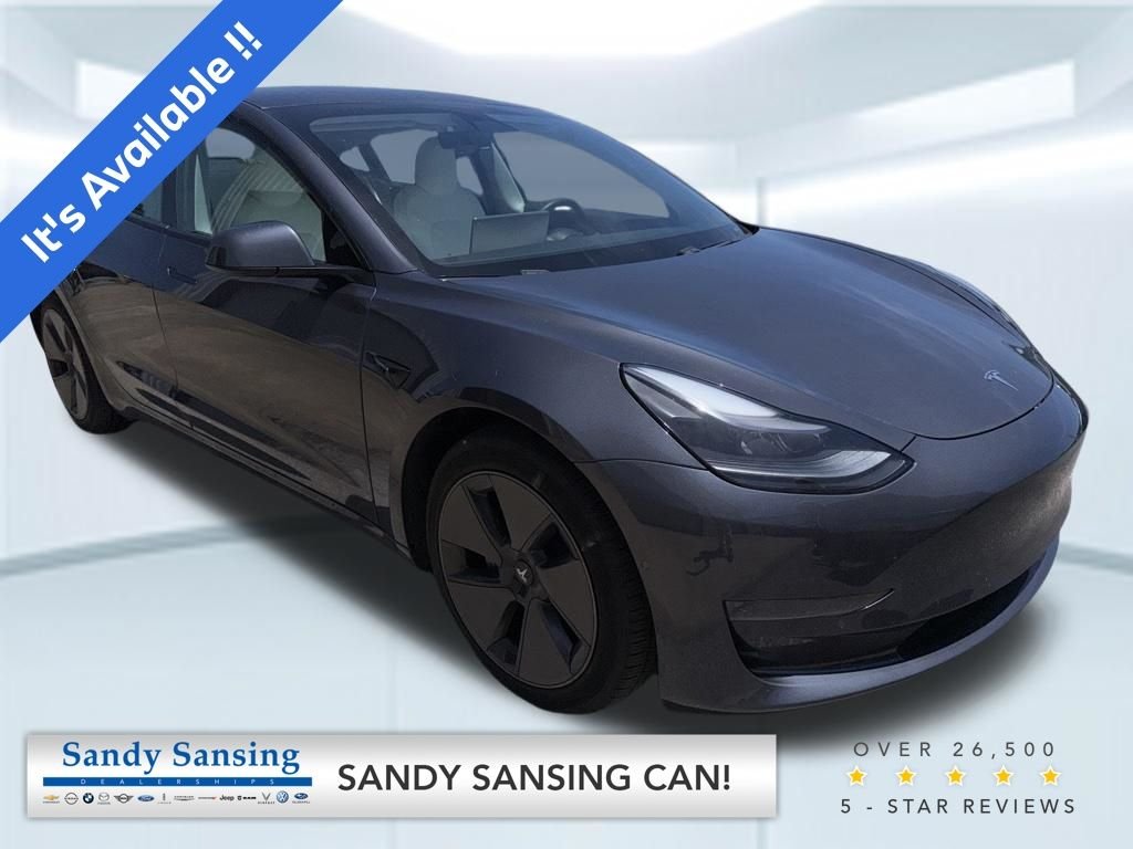 2021 Tesla Model 3 Standard Range Plus's photo