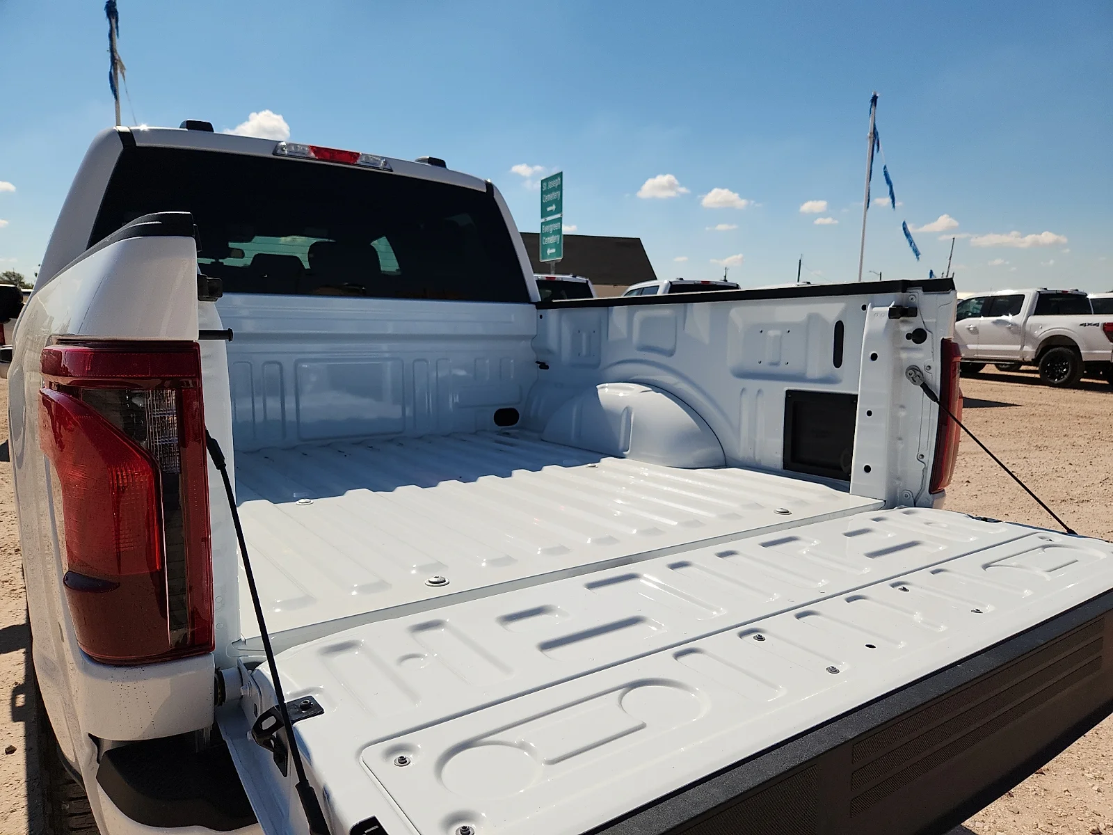 New 2026 Oxford White Ford STX image 12