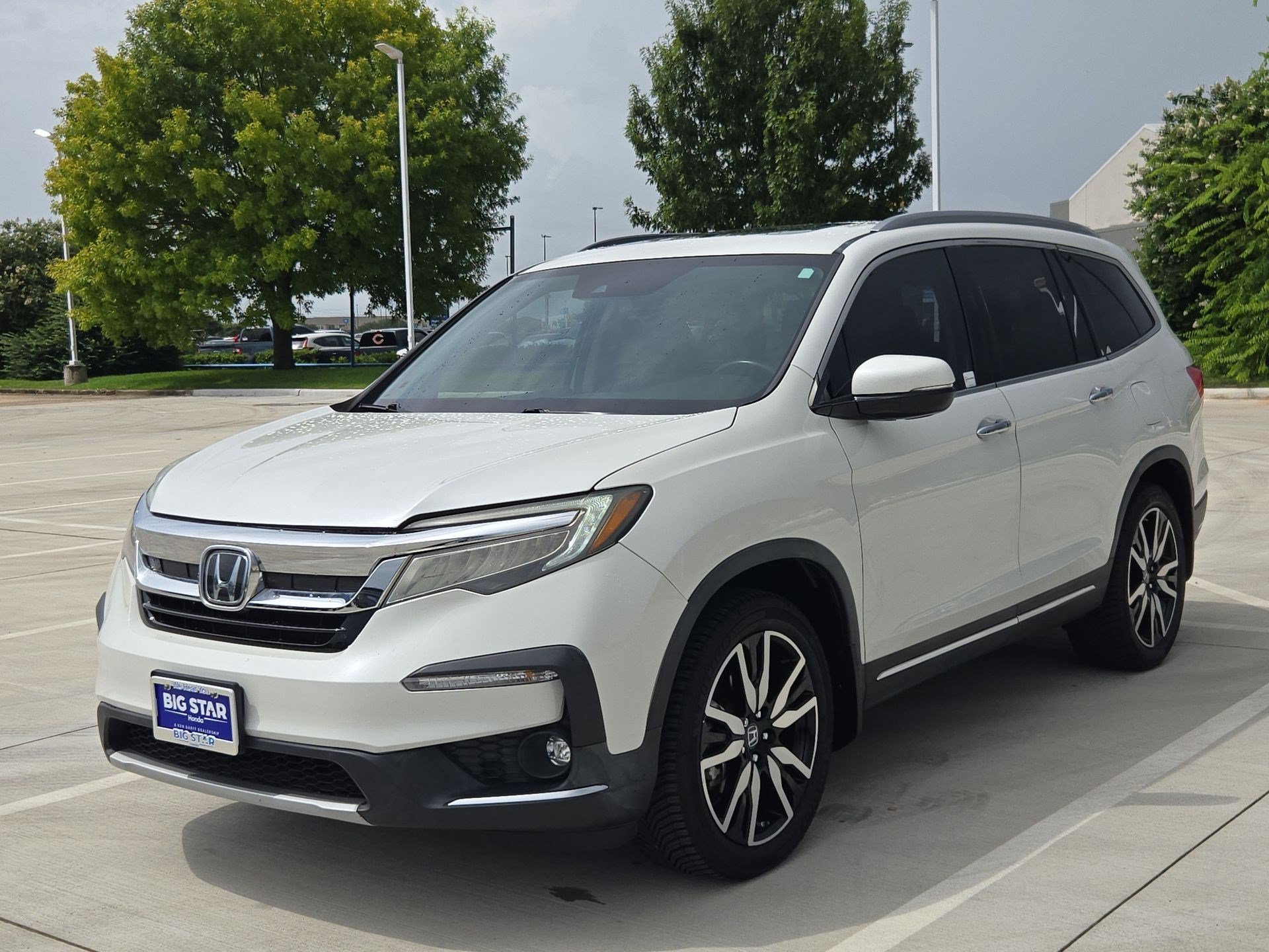 Certified Used 2021 Platinum White Pearl Honda Touring 7-Passenger image 7