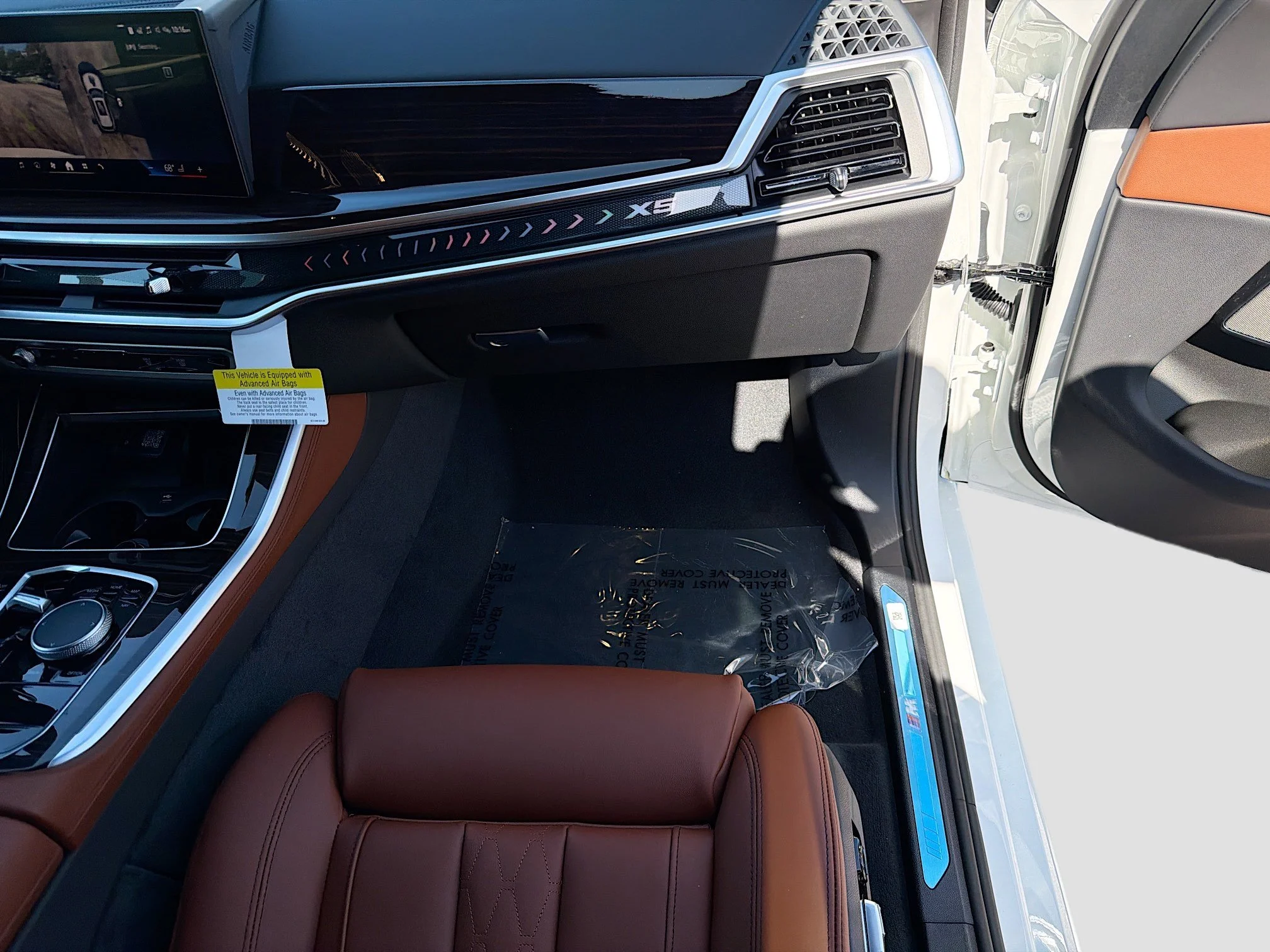 New 2026 Alpine White BMW xDrive40i image 17