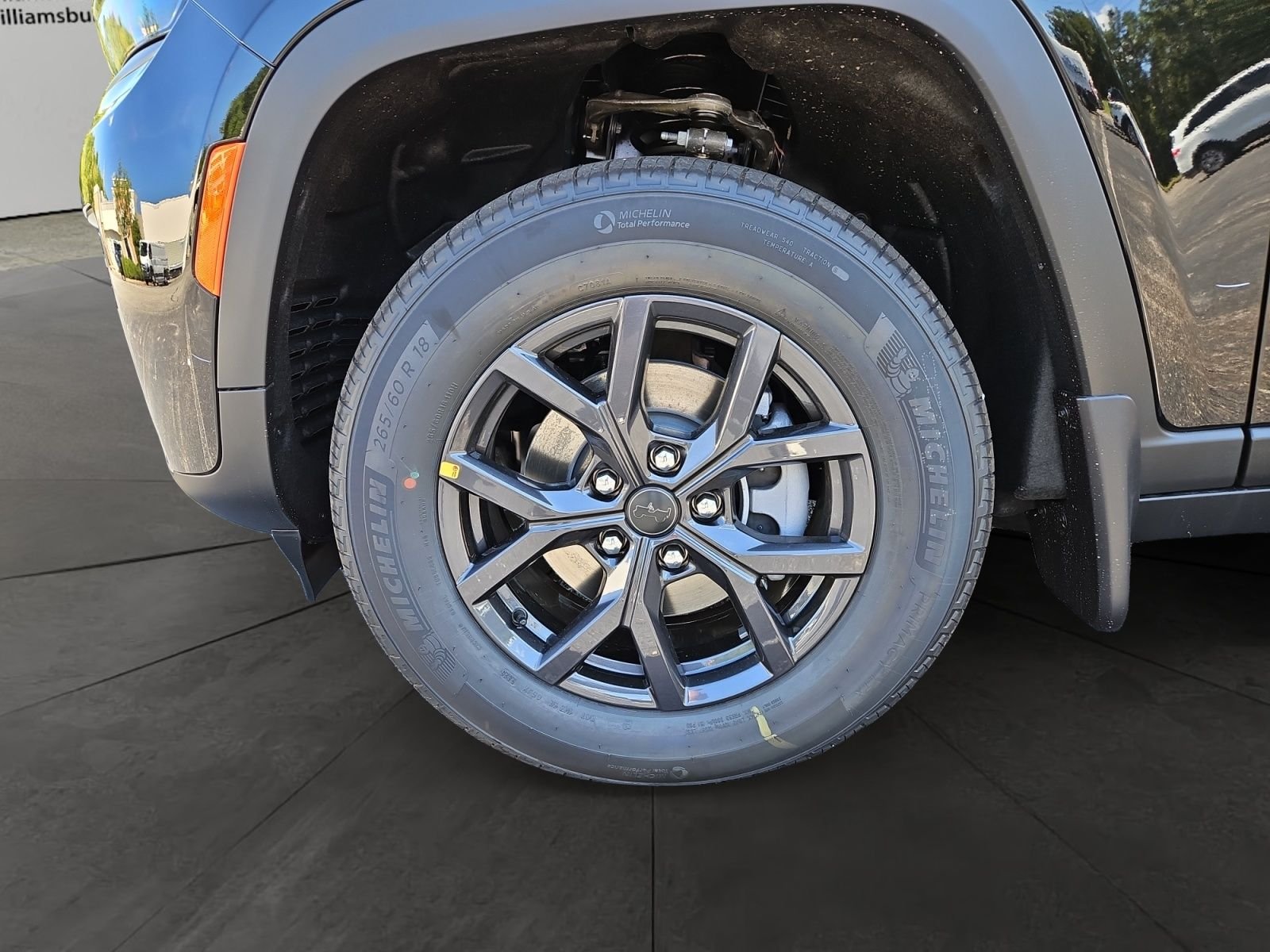 New 2027 High Gloss Black Jeep Laredo Altitude image 14