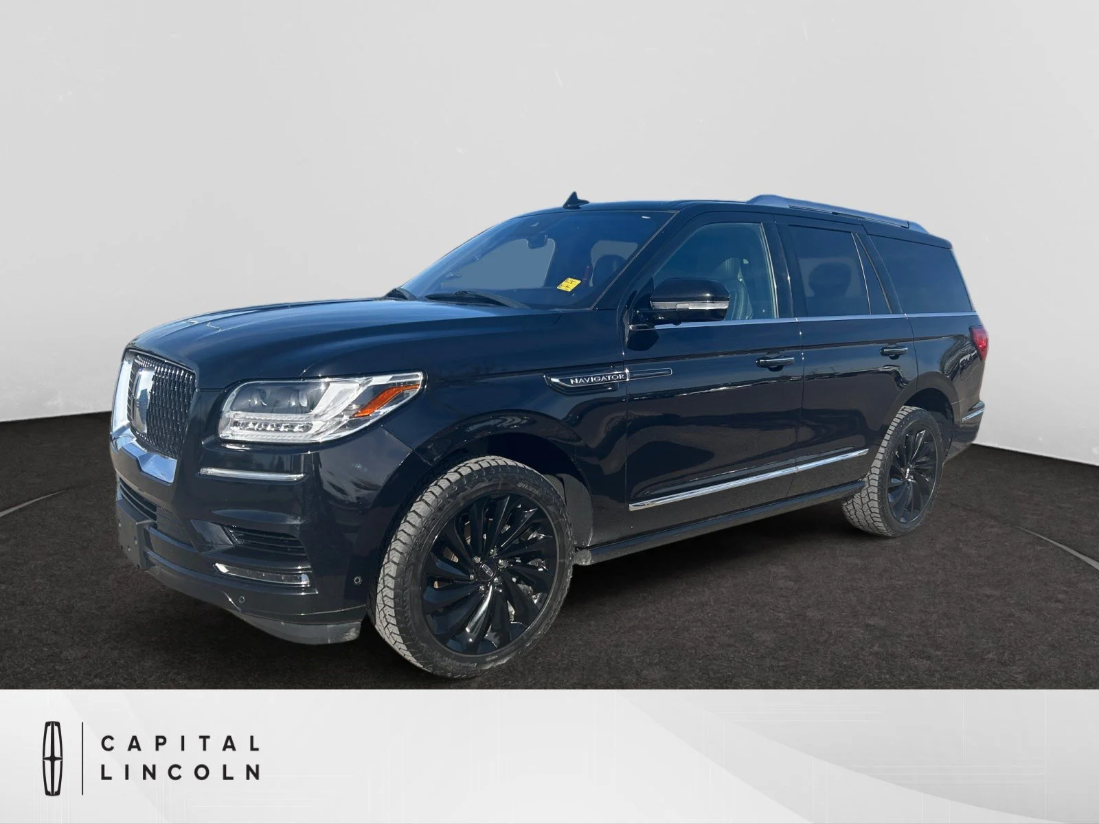 Used 2020 BLACK Lincoln RESERVE image 1