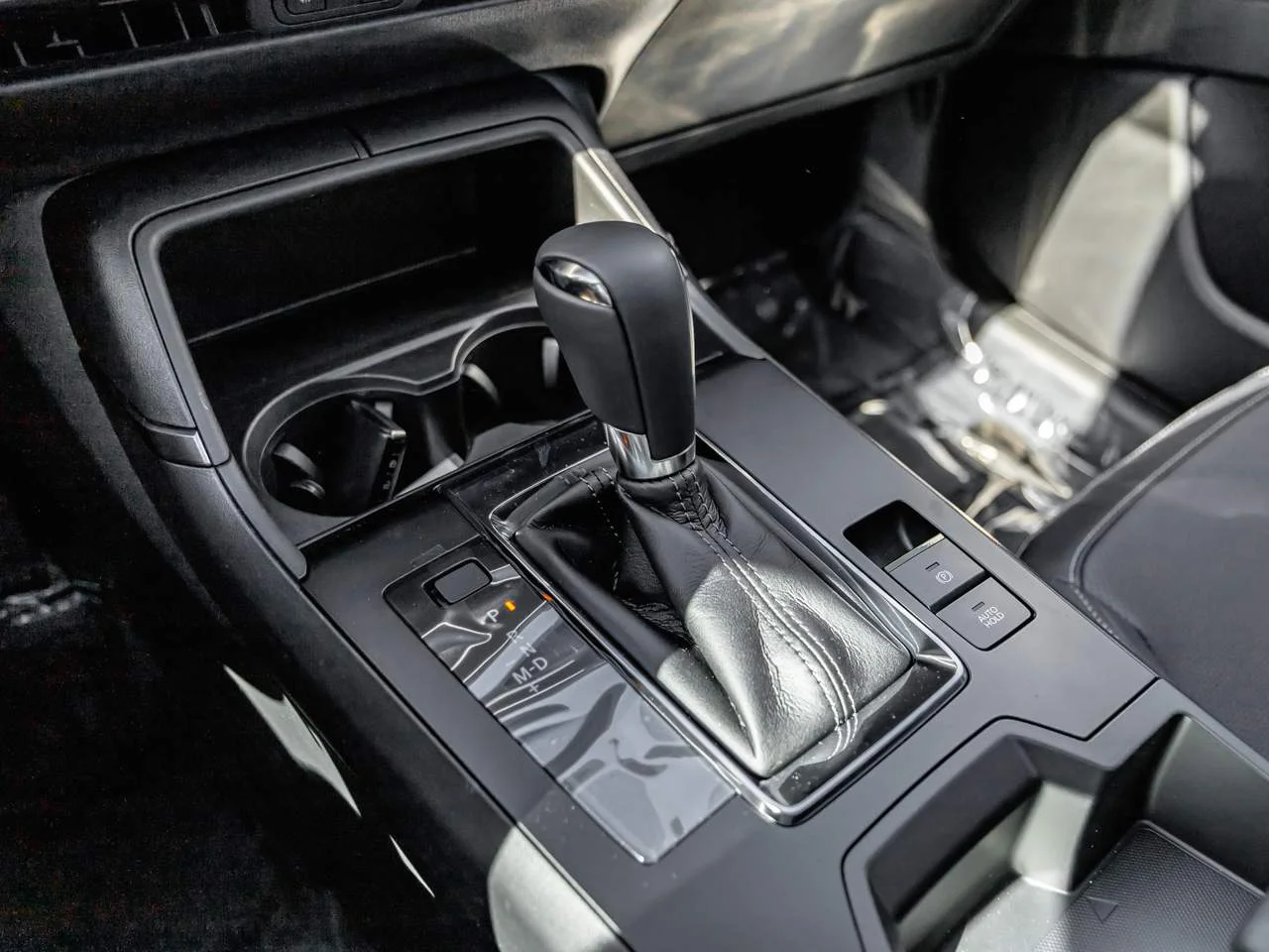 New 2026 Machine Gray Metallic Mazda 2.5 S Premium Plus AWD image 19
