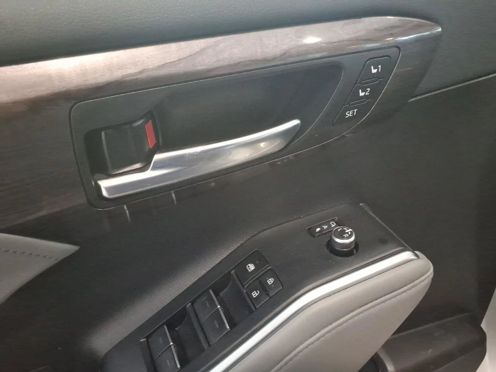 Used 2023 Celestial Silver Metallic Toyota Hybrid Platinum image 24