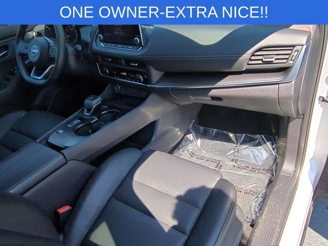 Used 2023 Silver Nissan SV image 36