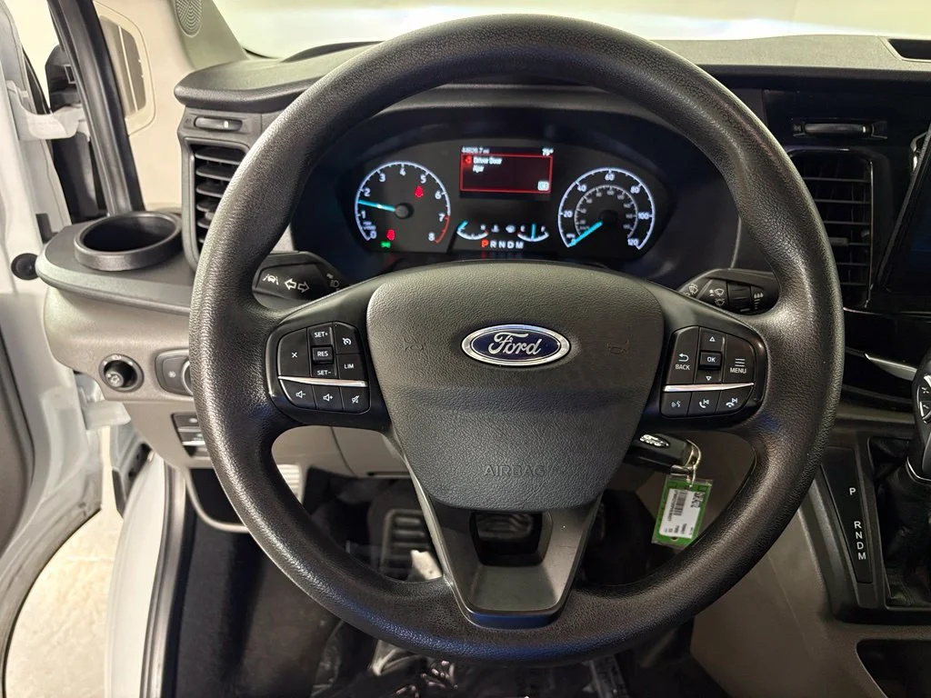 Used 2023 White Ford XLT image 18