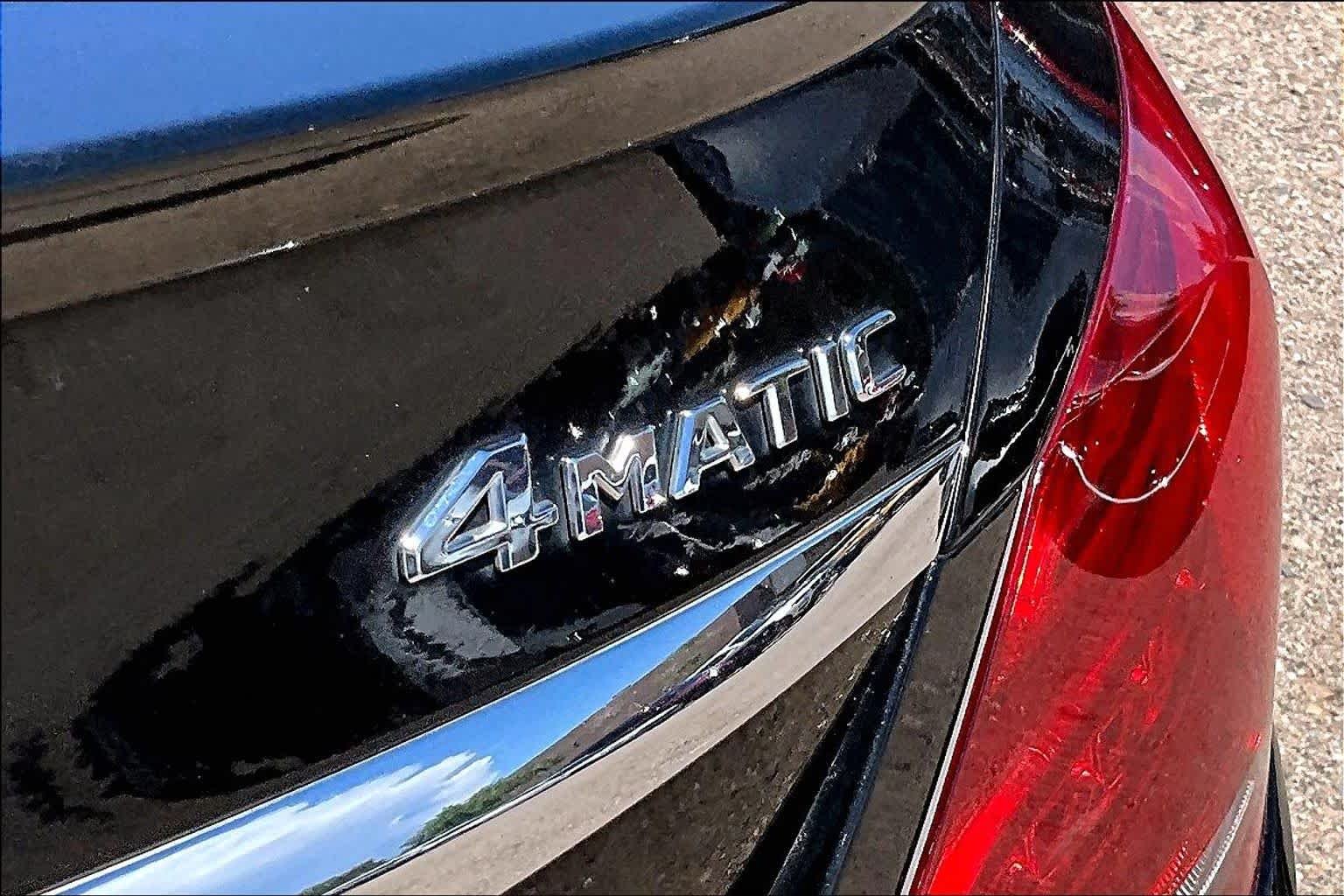 Used 2017 Obsidian Black Metallic Mercedes-Benz C 300 image 8