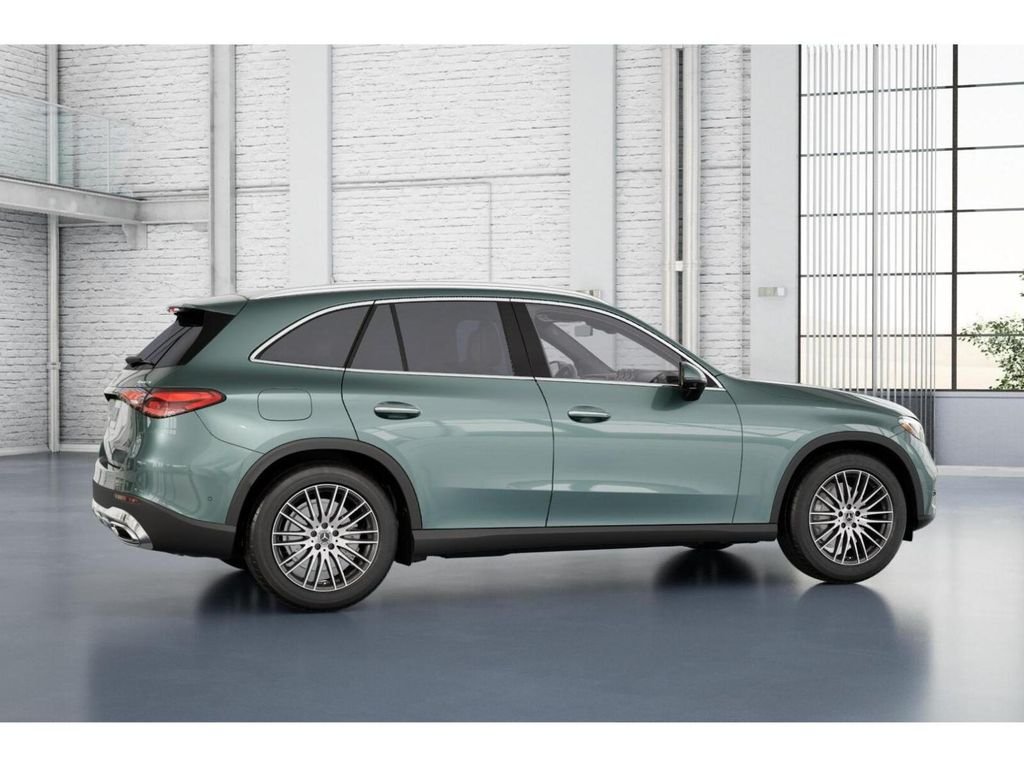 New 2026 Verde Silver Metallic Mercedes-Benz GLC 300 image 18