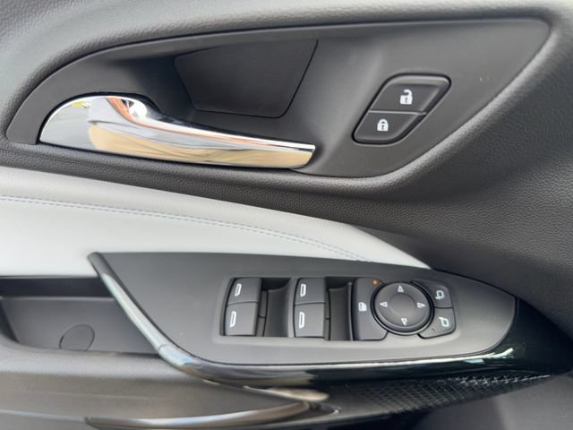 2026 Chevrolet Trax LT - Photo 18