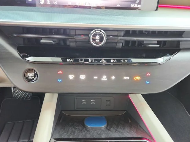New 2026 White Nissan Platinum image 32
