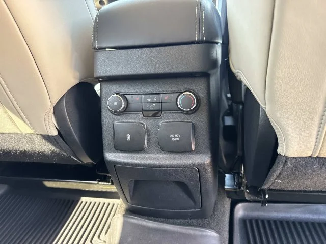 Used 2018 Silver Ford Platinum image 18