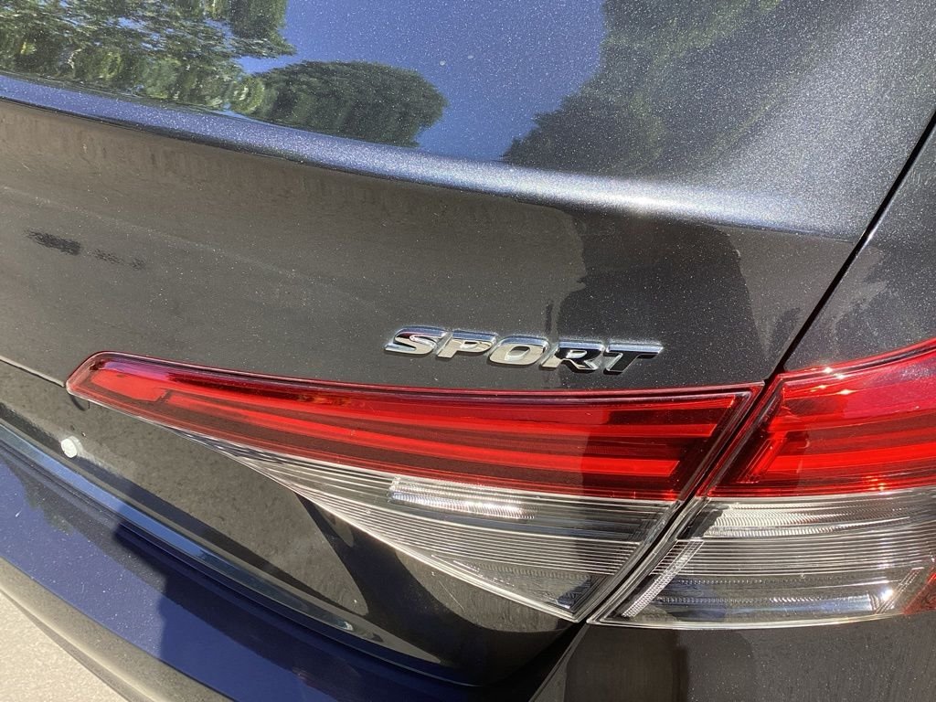 Used 2022  Honda Sport image 12