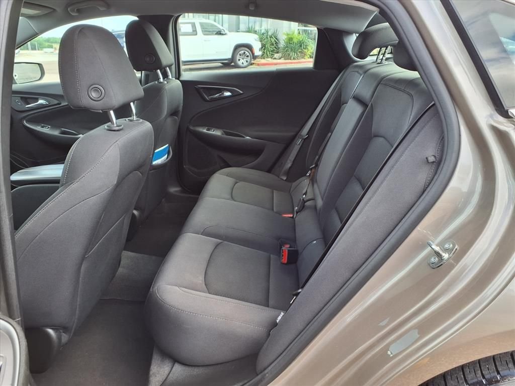 Used 2023 Gray Chevrolet LT image 11