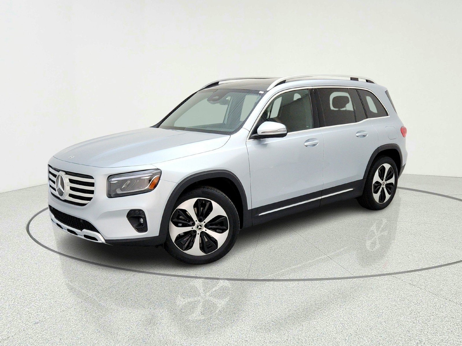 New 2026 GLB 250 SUV