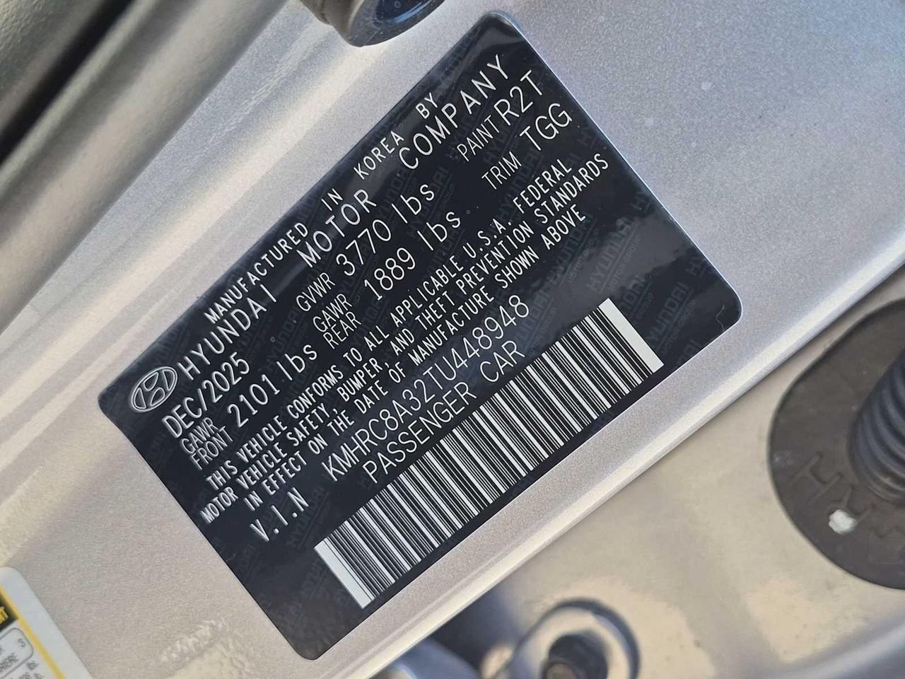 New 2026 Shimmering Silver Hyundai SEL image 33