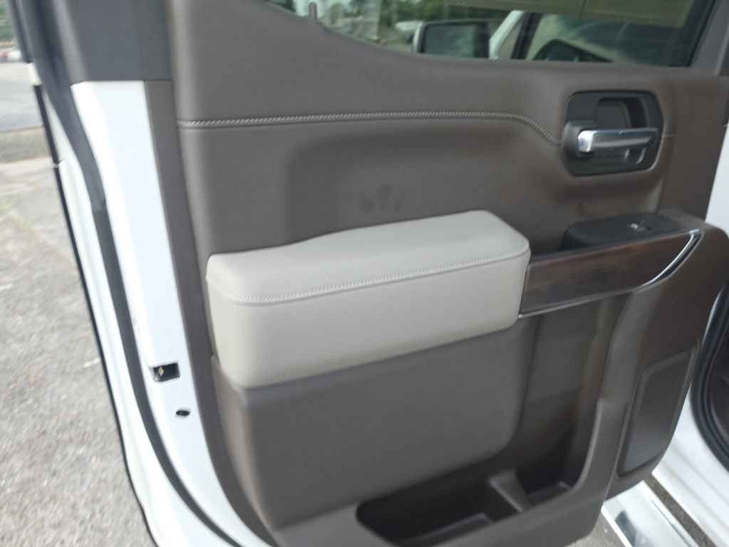 Used 2020 SUMMIT WHITE GMC SLT image 28