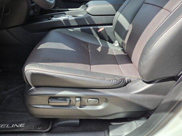 Used 2026 Platinum White Pearl Honda Black Edition image 9