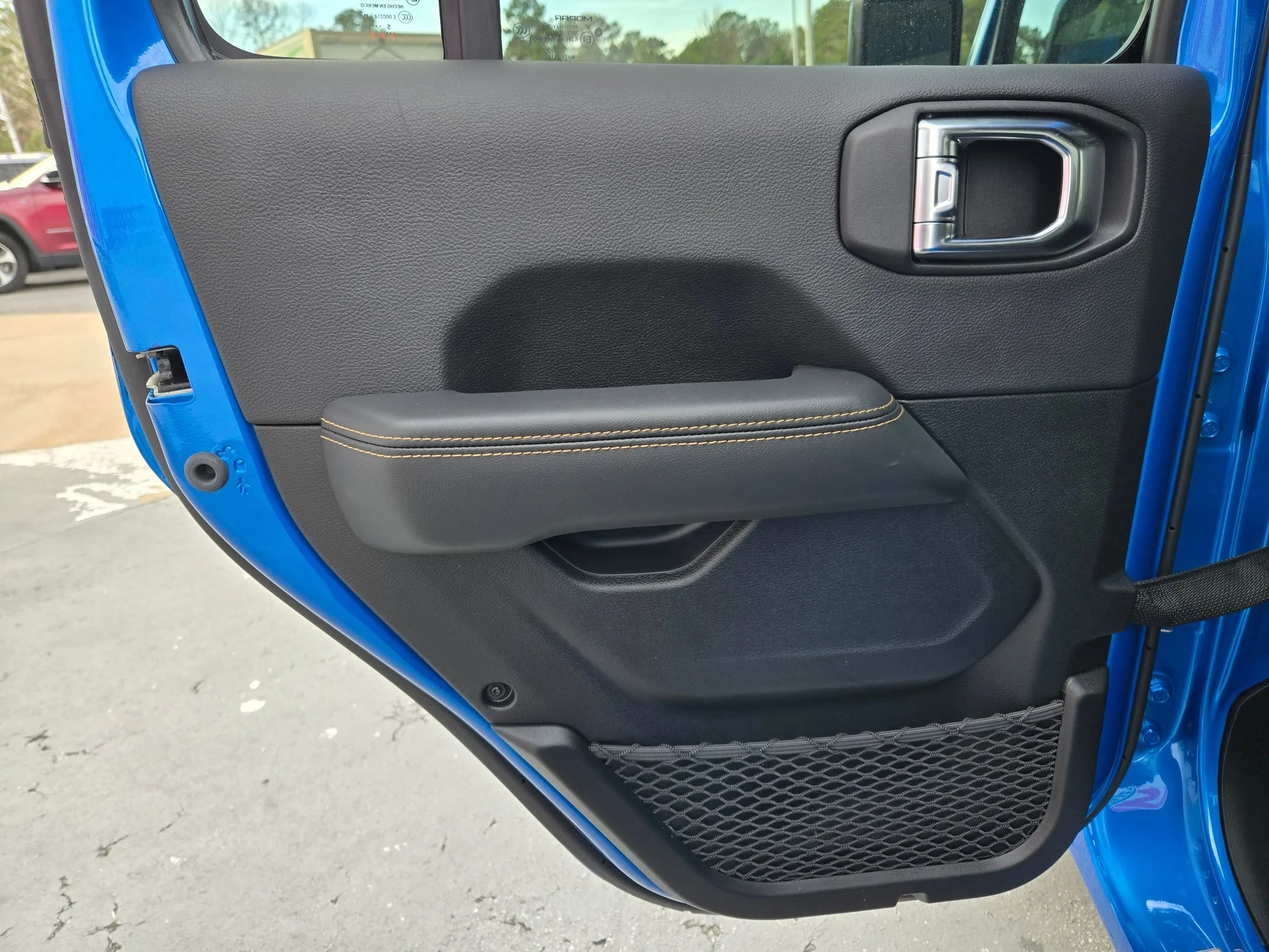 New 2026 Hydro Blue Pearlcoat Jeep Sahara image 23