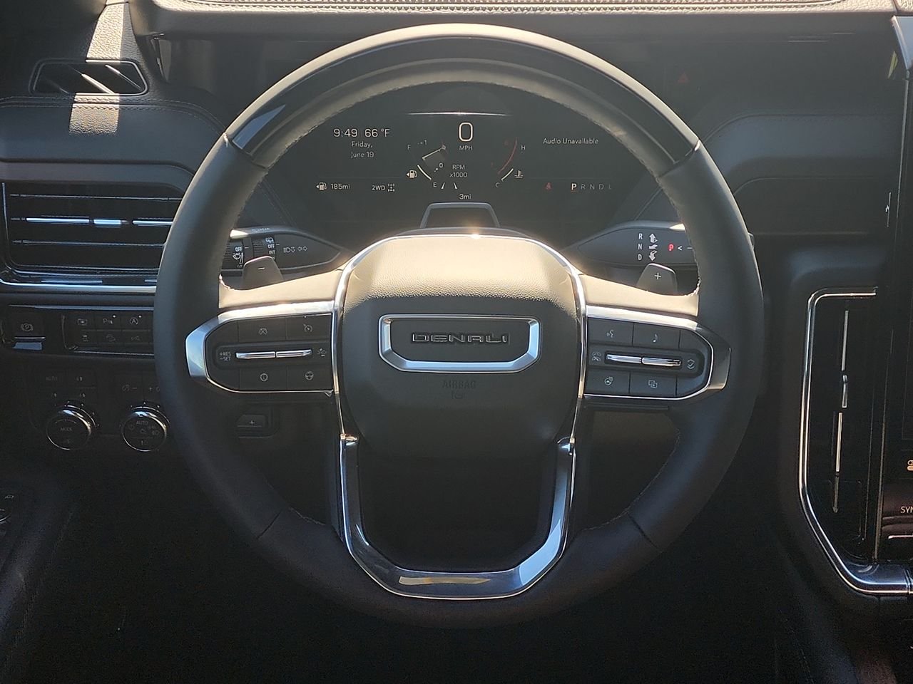 2026 GMC Yukon Denali - Photo 21