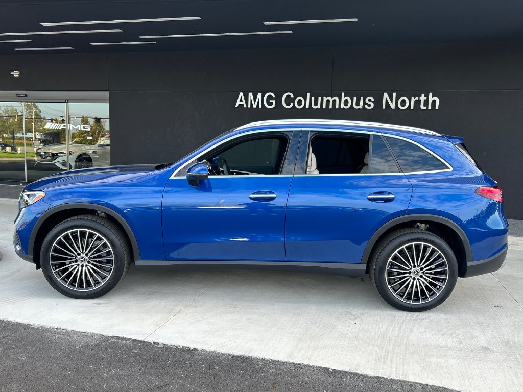 New 2026 Starling Blue Metallic Mercedes-Benz GLC 300 image 41