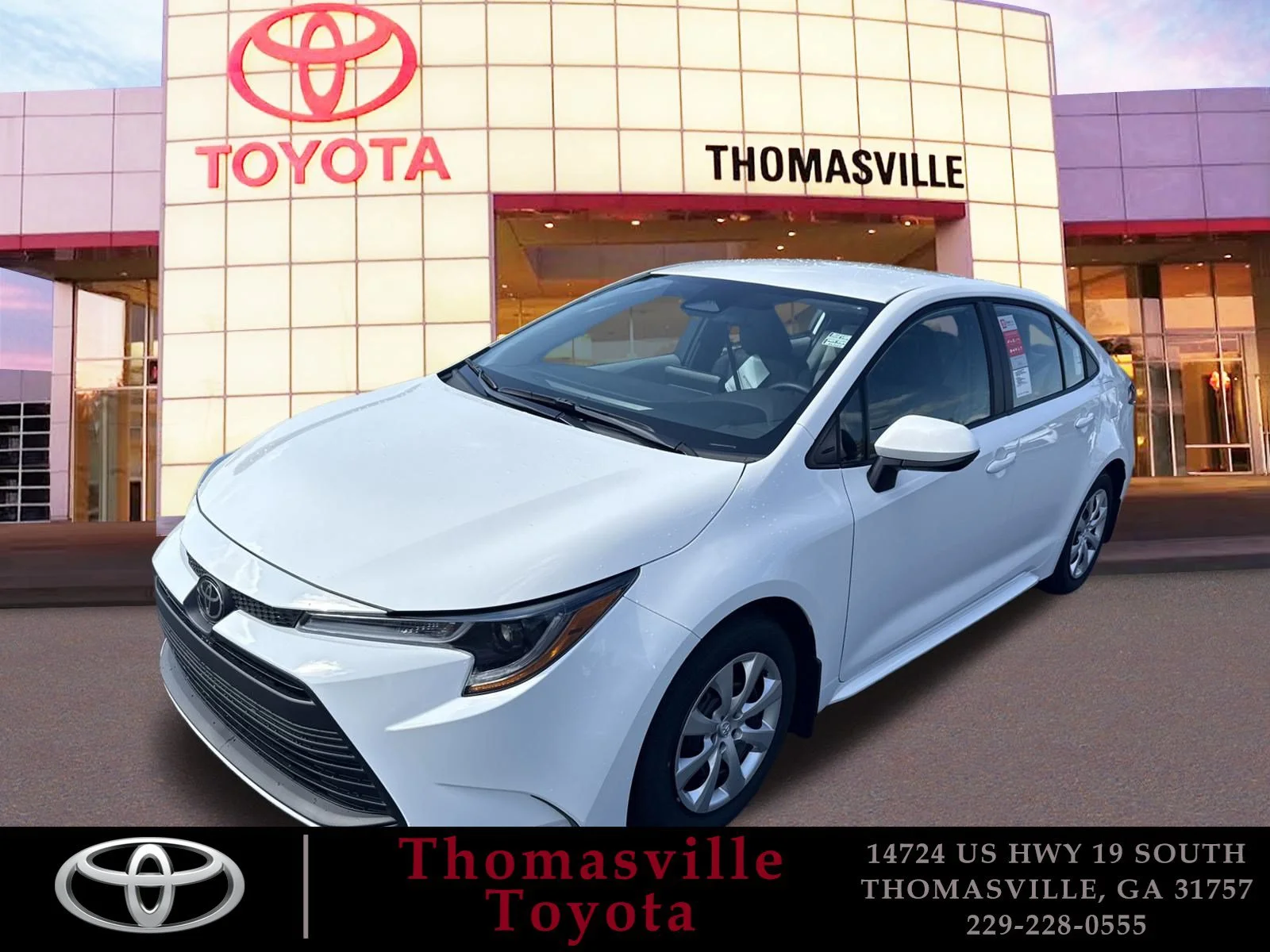 Used 2025  Toyota  image 1