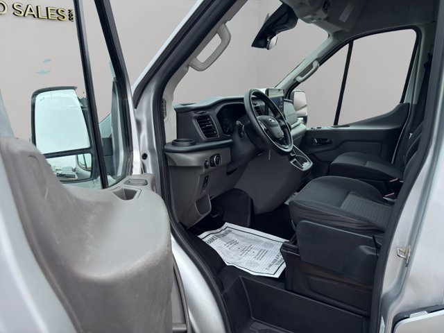 Used 2022 White Ford XLT image 27