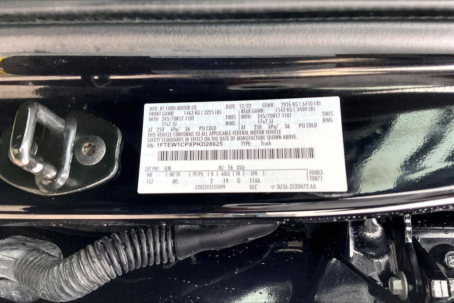 Used 2023 Agate Black Ford XLT image 36