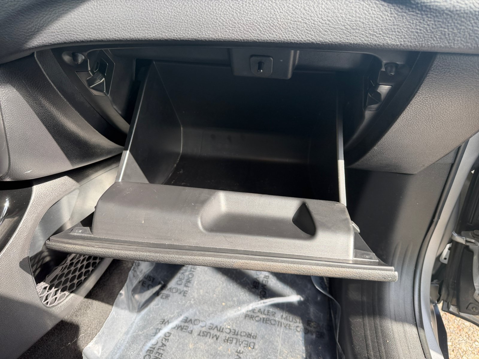 Used 2018 Billet Silver Metallic Clearcoat Jeep Limited image 32