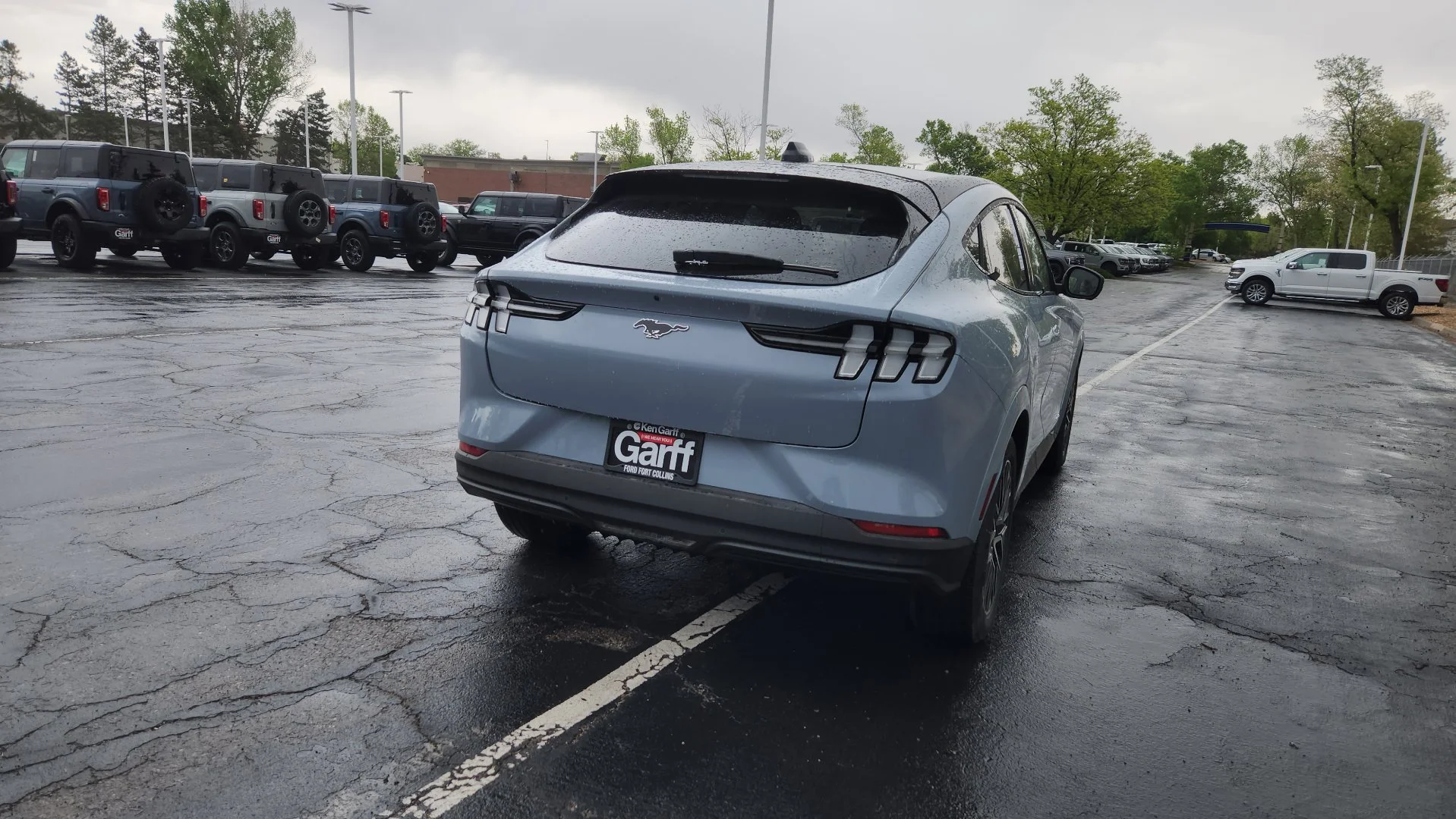 New 2026 Glacier Gray Metallic Tri-coat Ford Premium image 13