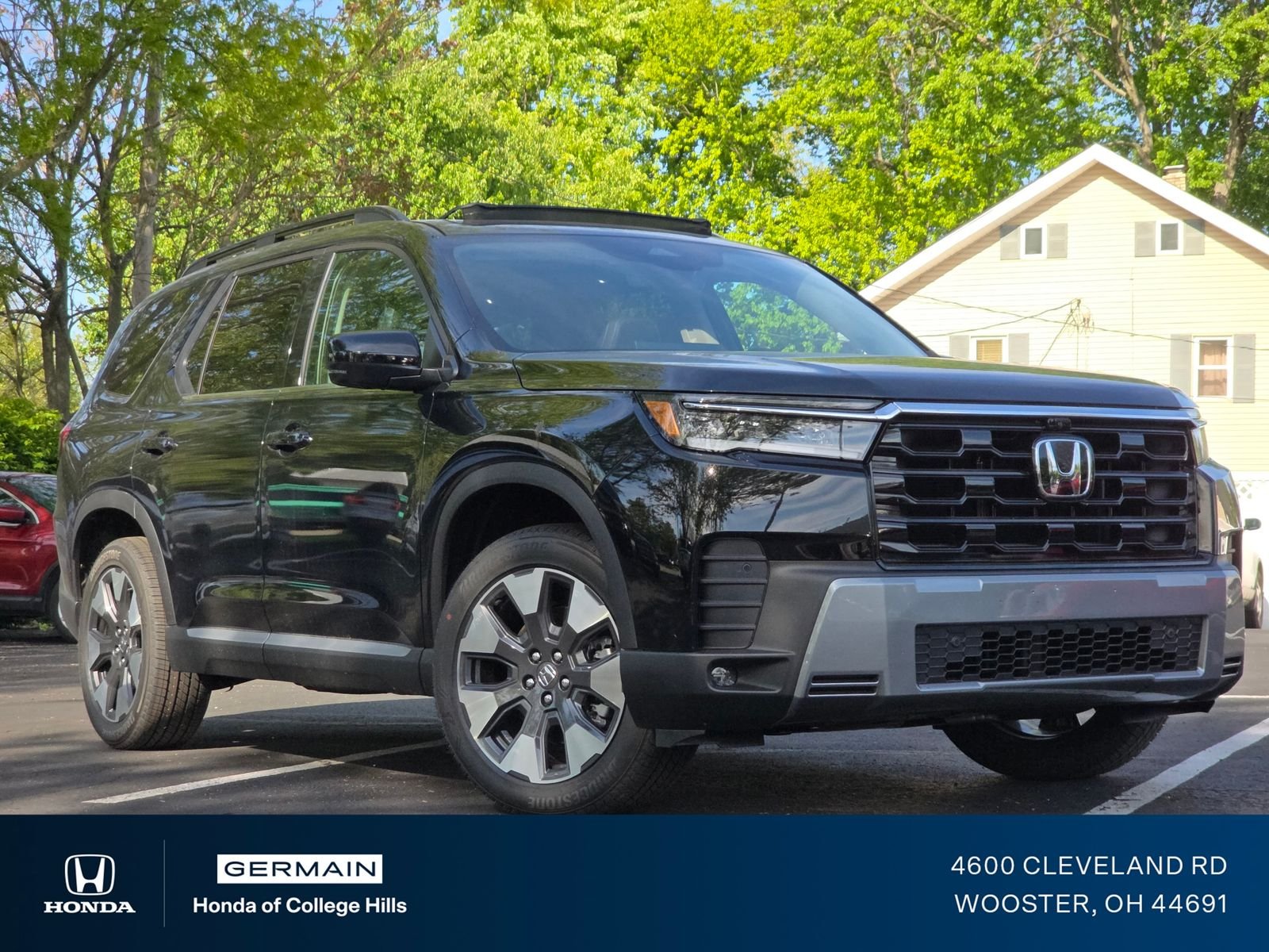 2026 Honda Pilot Touring AWD's photo