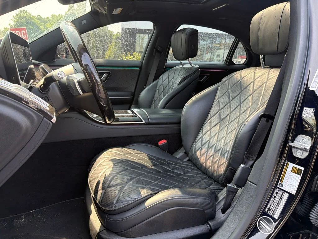 Used 2021 Black Mercedes-Benz S 580 image 16
