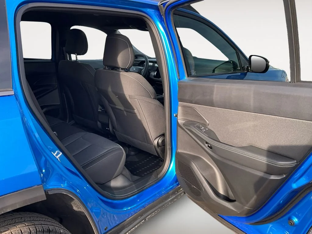 New 2026 Hydro Blue Pearlcoat Jeep Laredo image 12
