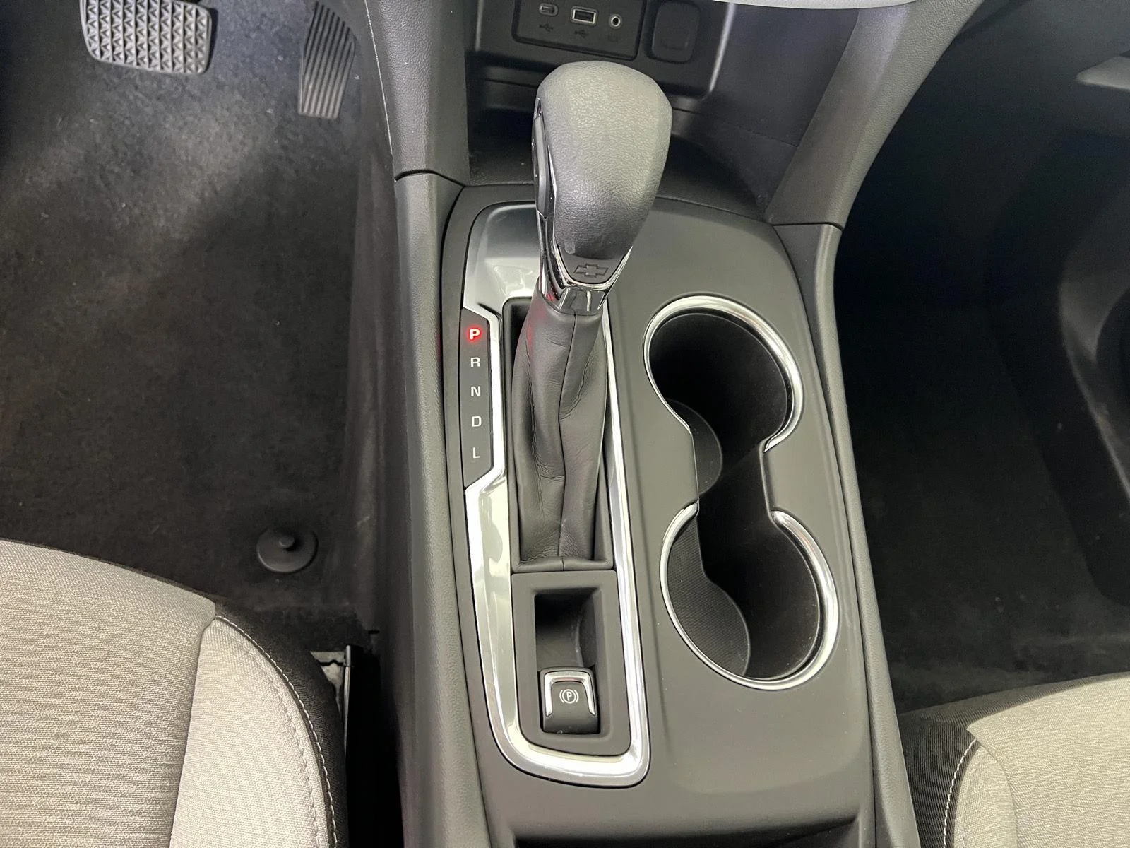 Used 2024 Mosaic Black Metallic Chevrolet LS image 15