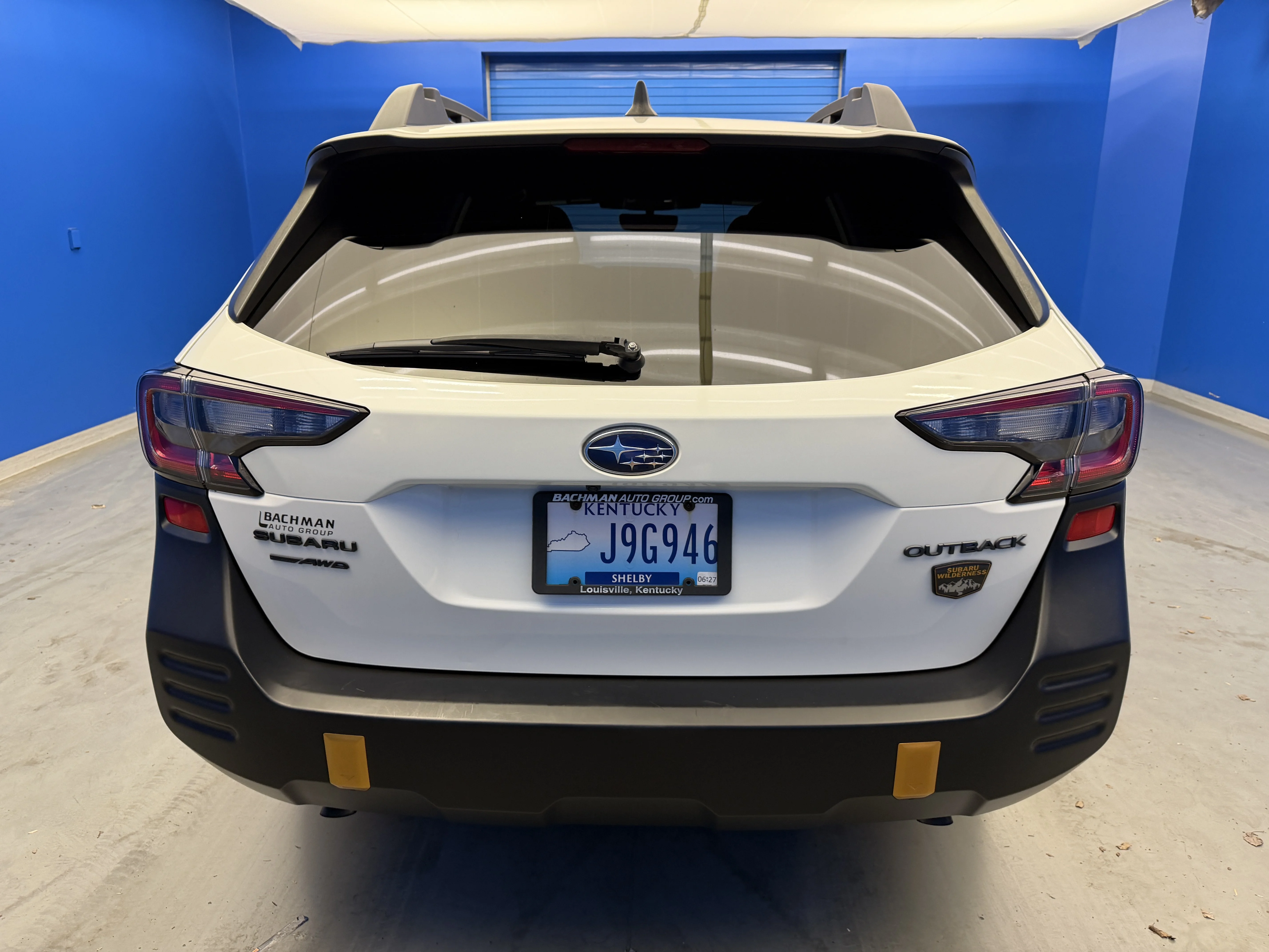 Used 2024 Crystal White Pearl Subaru Wilderness image 6