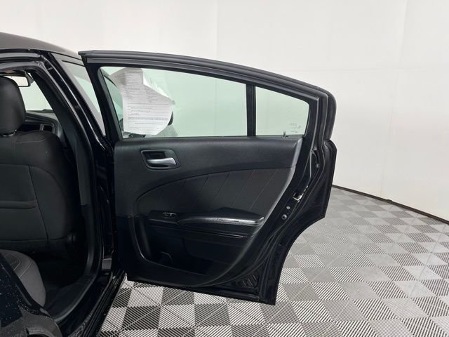 Used 2023 Black Dodge SXT image 43