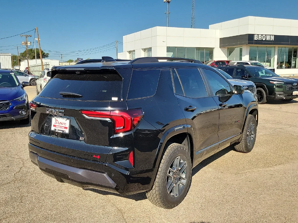 2027 GMC Terrain AT4 - Photo 11