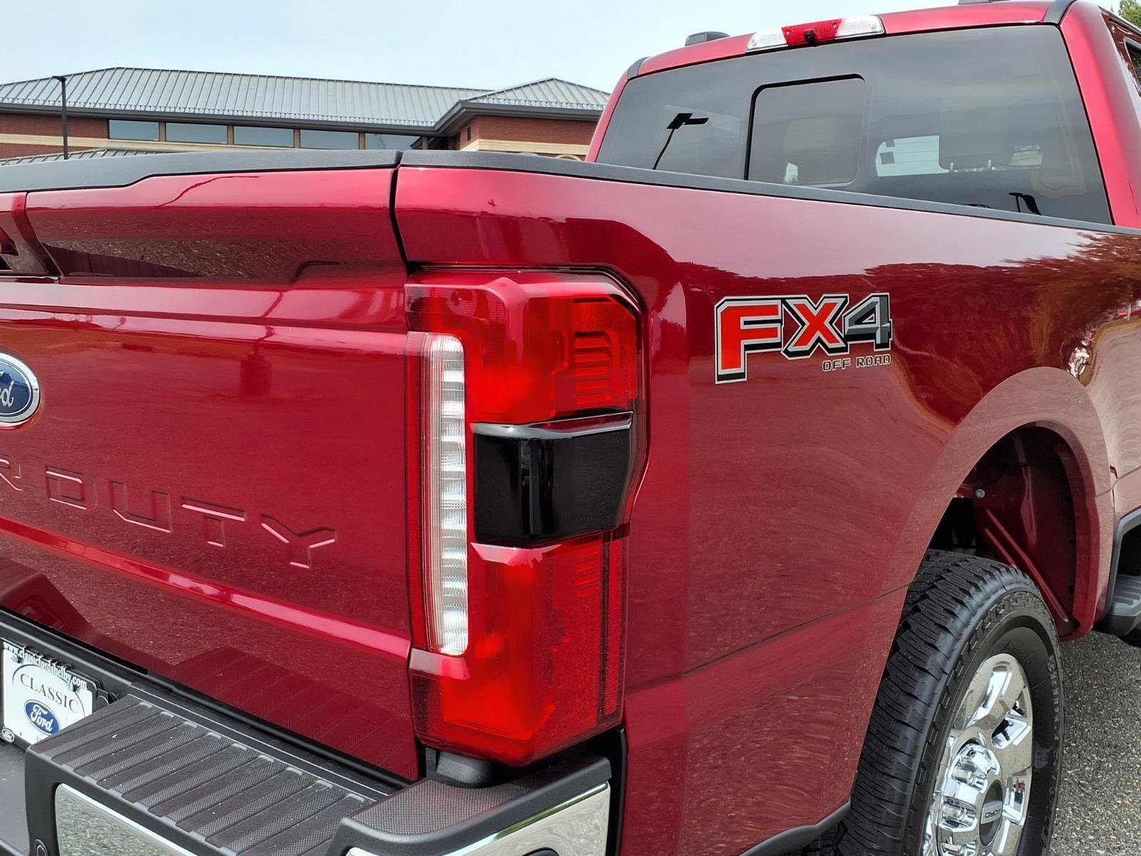 New 2026 Ruby Red Metallic Tinted Clearcoat Ford F-250® Lariat® image 18