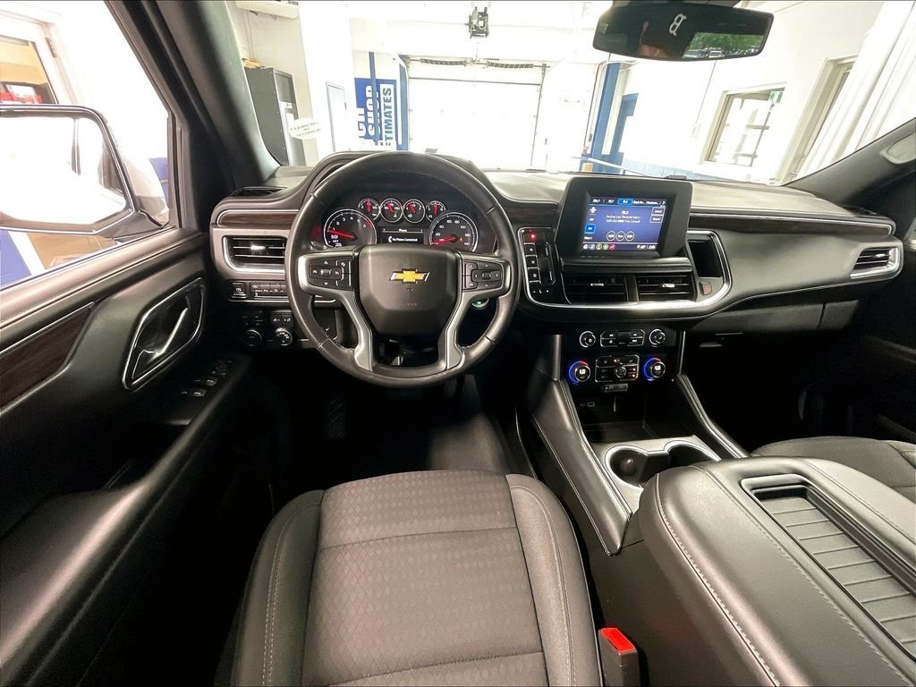 Used 2023 White Chevrolet LS image 17