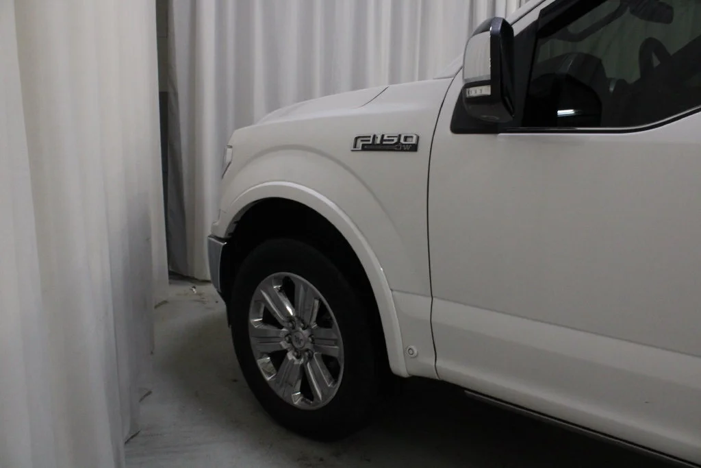 Used 2018 White Ford King Ranch image 30