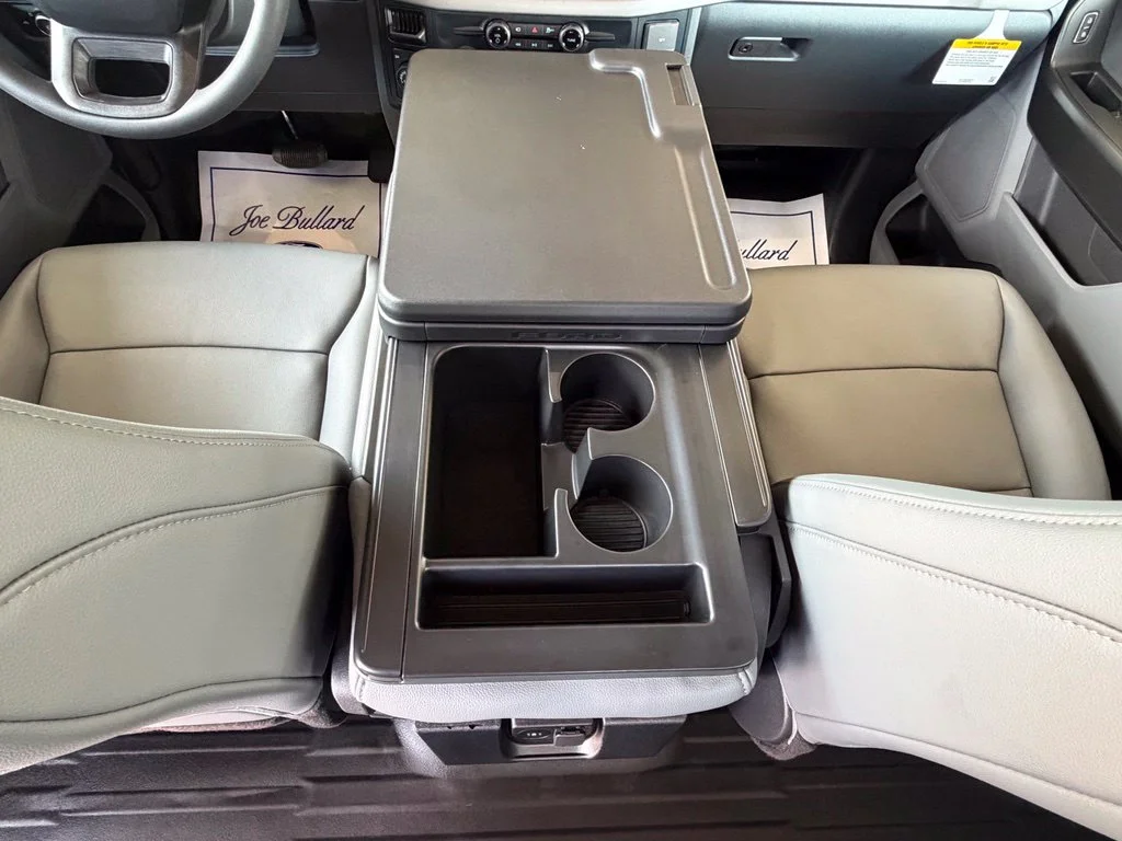 New 2026 Oxford White Ford XL image 25