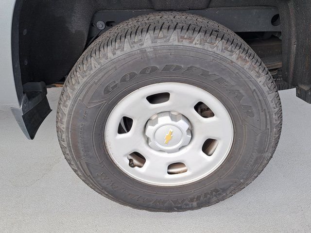 Used 2020 Gray Chevrolet Work Truck image 29