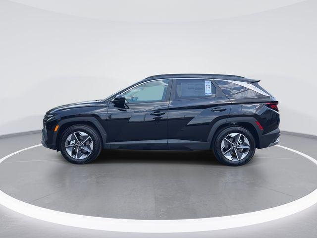 New 2026 Black Hyundai SEL FWD image 5