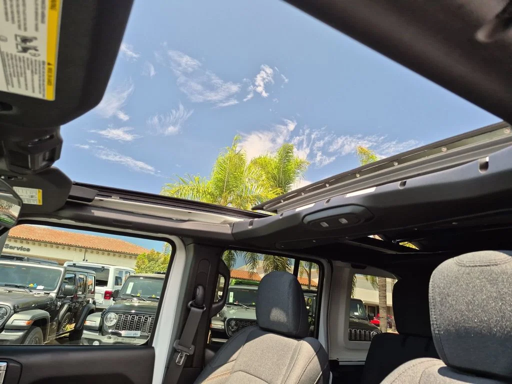 New 2026 Bright White Clearcoat Jeep Sport S image 20