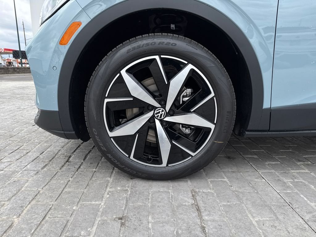 New 2026 Arctic Blue Metallic Volkswagen Pro S image 27