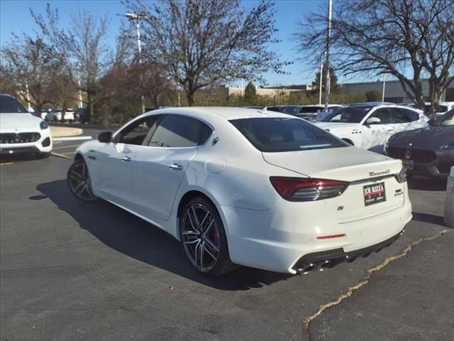 Used 2024 White Maserati Modena image 5