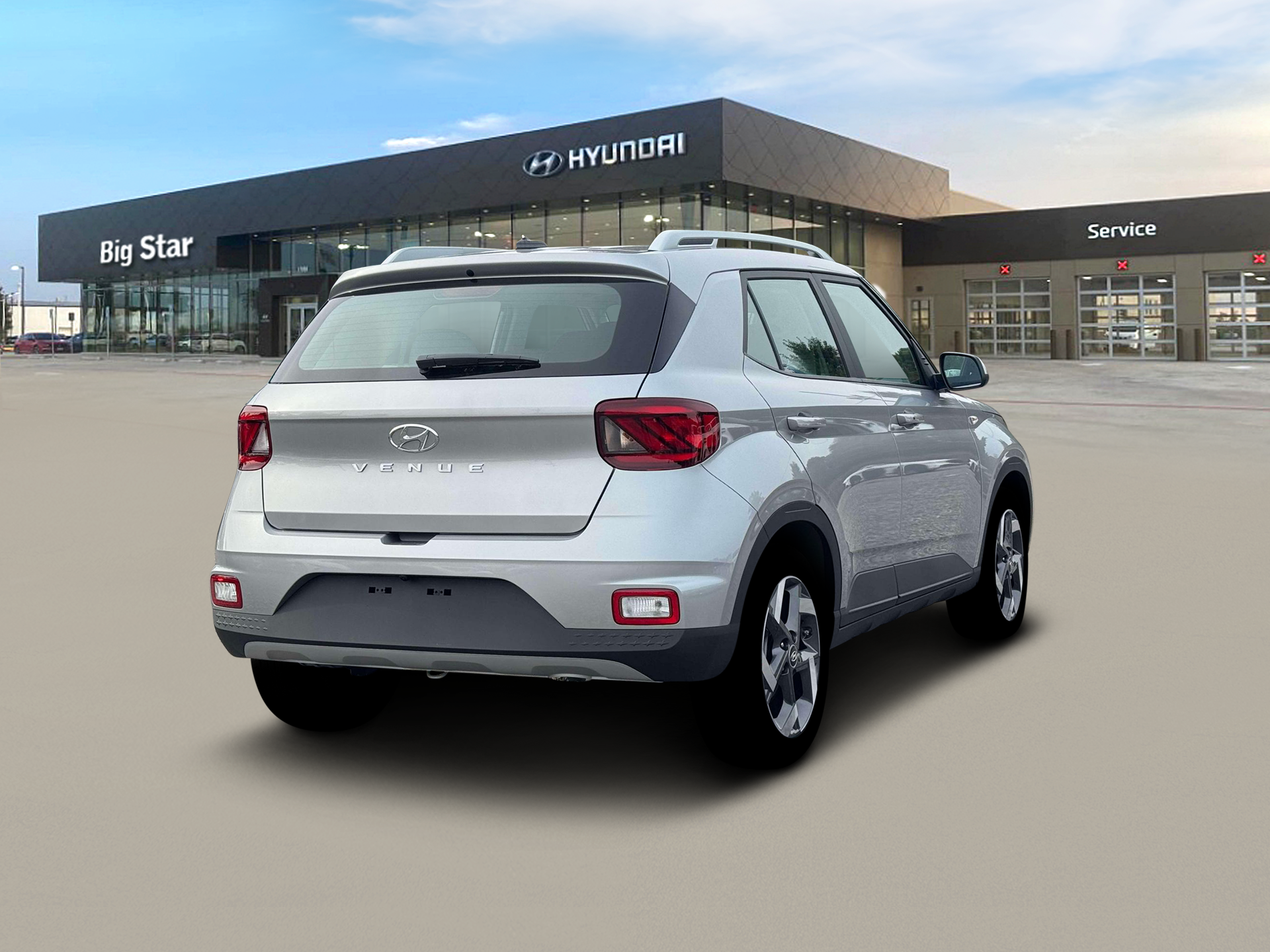New 2026 Shimmering Silver Hyundai SEL image 24