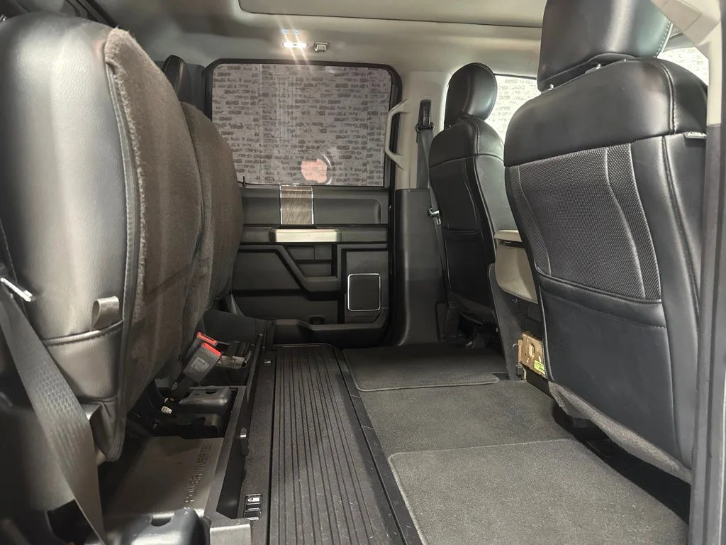 Used 2019 Agate Black Metallic Ford Lariat image 11