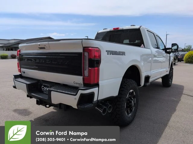 New 2026 Star White Metallic Tri-Coat Ford Platinum image 3