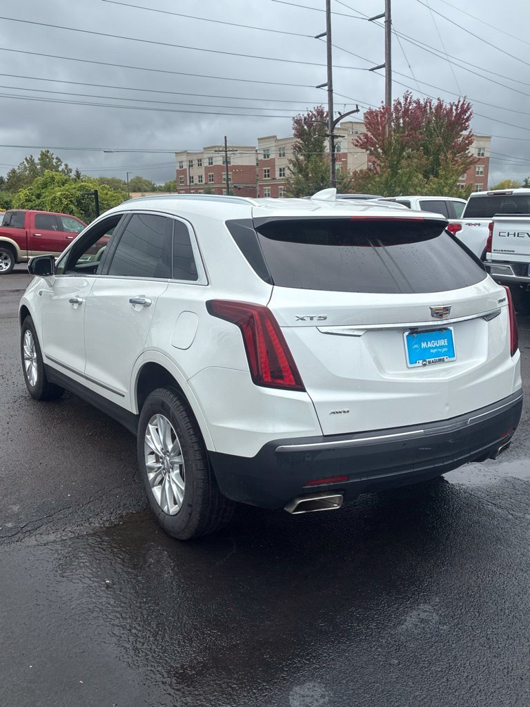 Used 2021 White Cadillac Luxury image 5