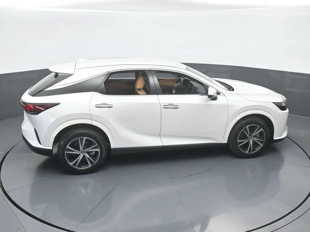 Used 2025 White Pearl Lexus 350 image 52
